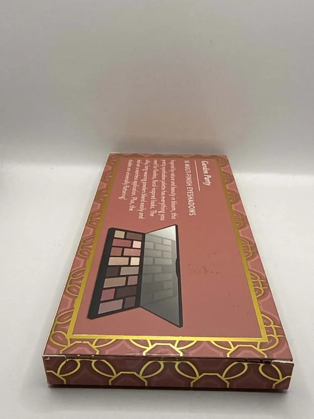 Laura Geller Garden Party In Full Bloom 16 Multi-Finish Eyeshadow Palette